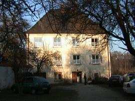 PW2003 096